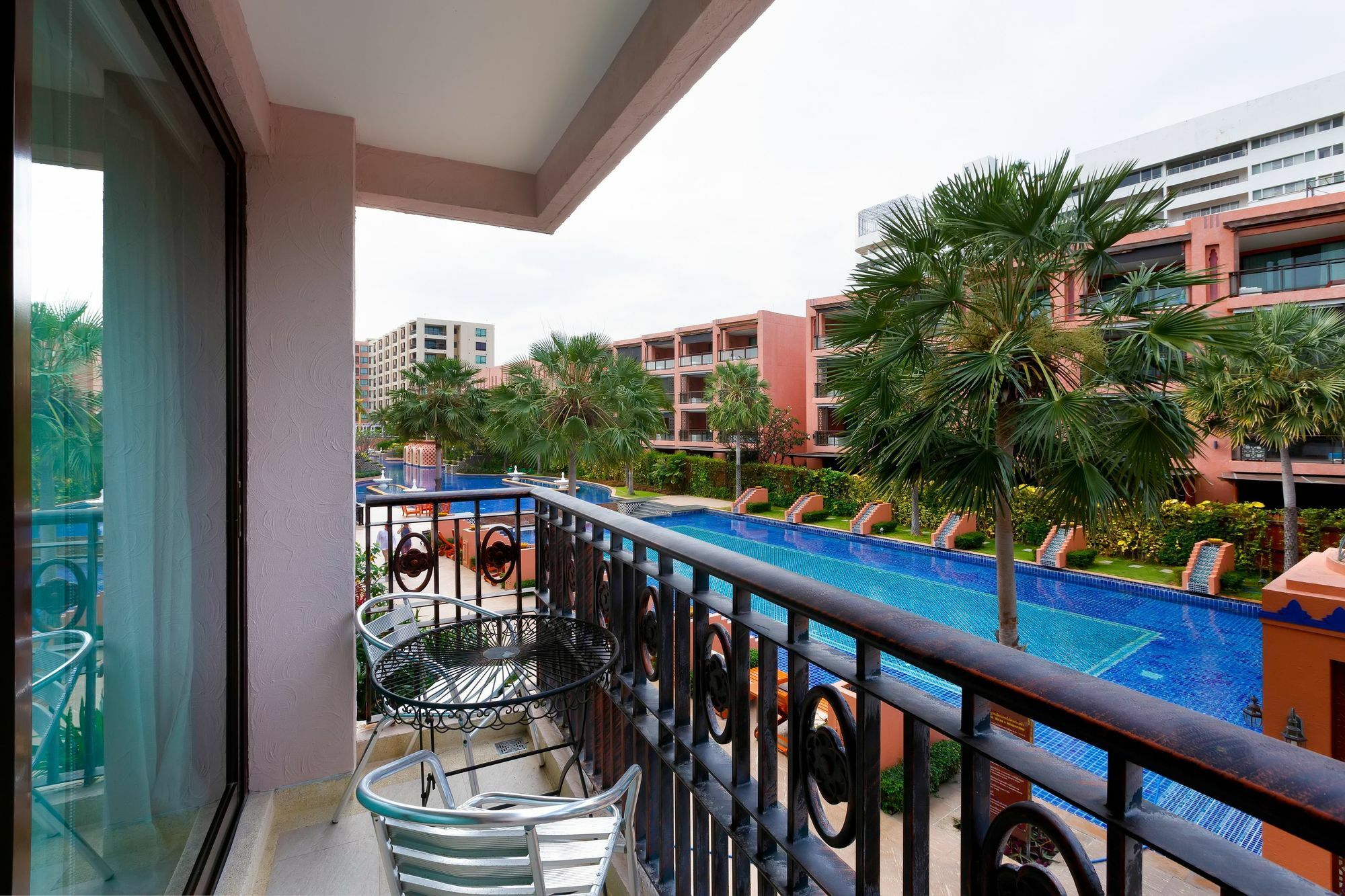 Marrakesh Beachfront Condominium หัวหิน ภายนอก รูปภาพ